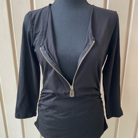 Michael Kors • Black Top Blouse with Gold Zipper On the Front NWT - Picture 2 of 9